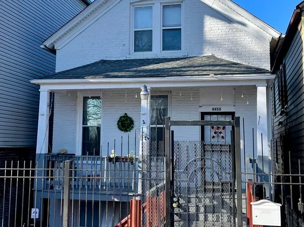 8850 S Buffalo Ave, Chicago, IL 60617