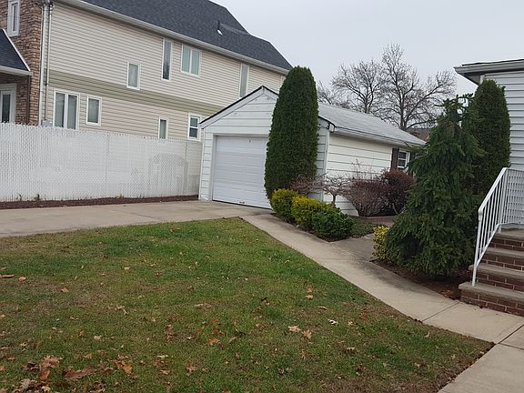 2nd image of 315 Isabella Ave #1FL
