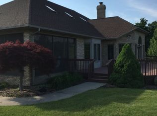 10642 Northridge Ct, Holland, MI 49423