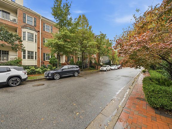 2nd image of 300 Yarmouth St APT 3210