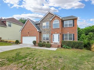 1495 Rocky Shoals Ln, Suwanee, GA 30024