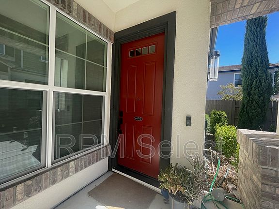 2nd image of 3304 Hummingbird Ct