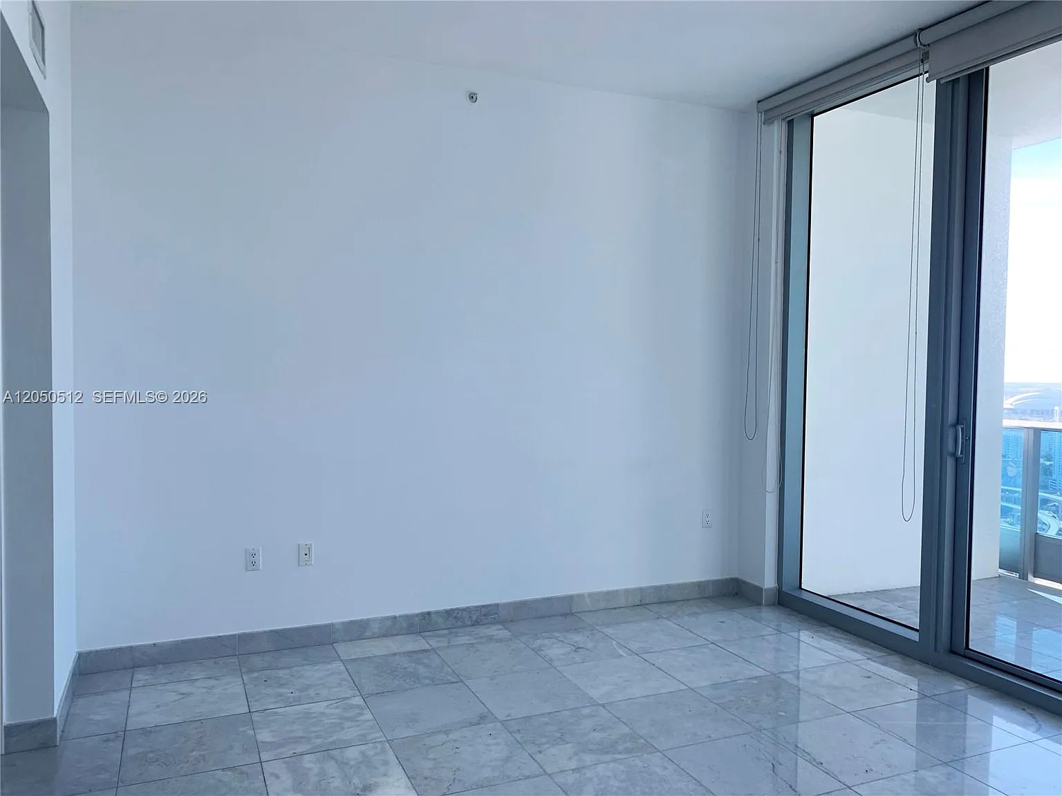 1 bed, 1.5 bath, 850 sqft, $3,675 — Photo 4