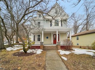 57 Pompton Rd, Haledon Boro, NJ 07508