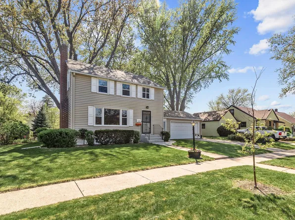 1712 Hyacinth Ave E, Saint Paul, MN 55106