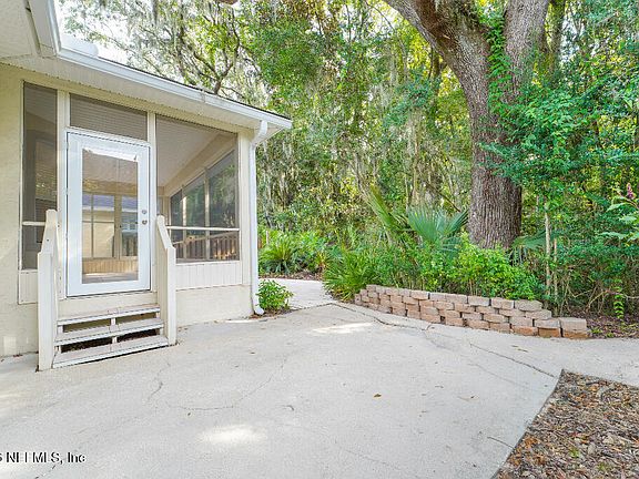 5th image of 410 PORTSIDE Drive