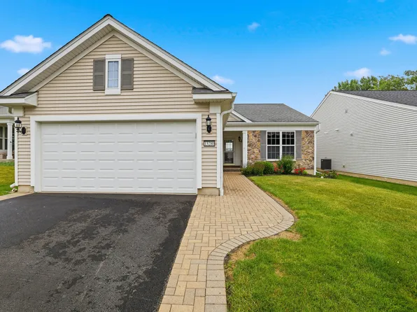 13280 Canary Ln, Huntley, IL 60142