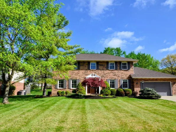 7510 Hollywood Dr, West Chester, OH 45069