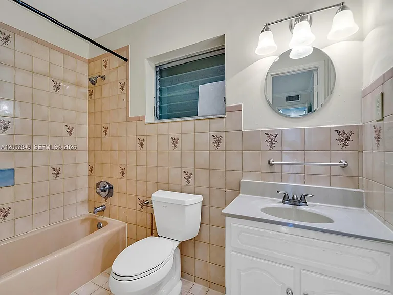 1430 SW 102nd Ct — Photo 23