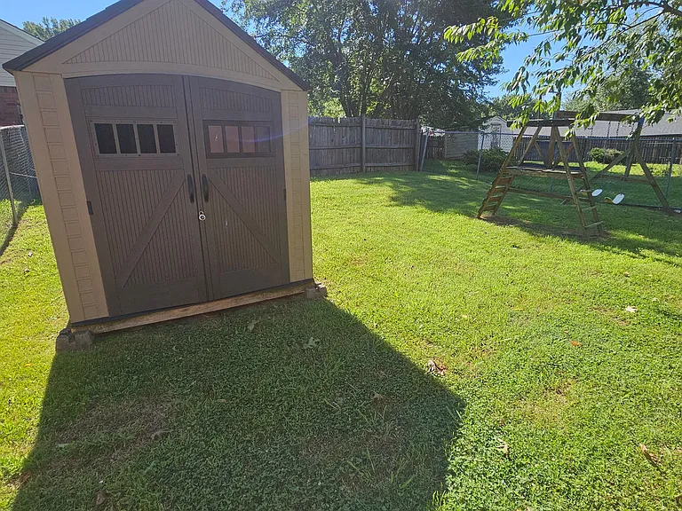 6340 Cornwall Rd — Photo 18
