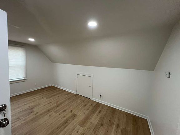 4th image of 12710 Imperial Ave #C