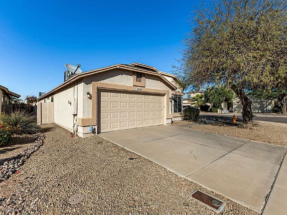3rd image of 8834 W Morningside Dr