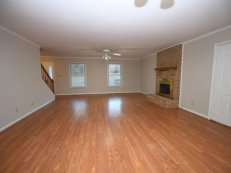 20503 Chestnut Ridge Dr — Photo 10