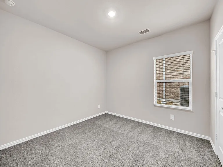 417 Martell Rd — Photo 20
