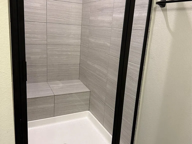 16610 Oasis Meadow Ln — Photo 8