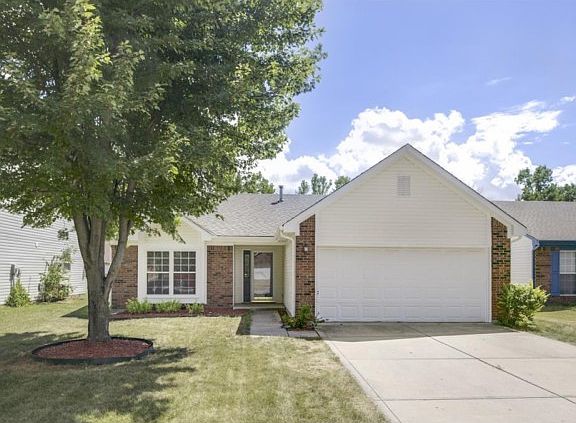 3rd image of 5915 Brookville Lake Dr