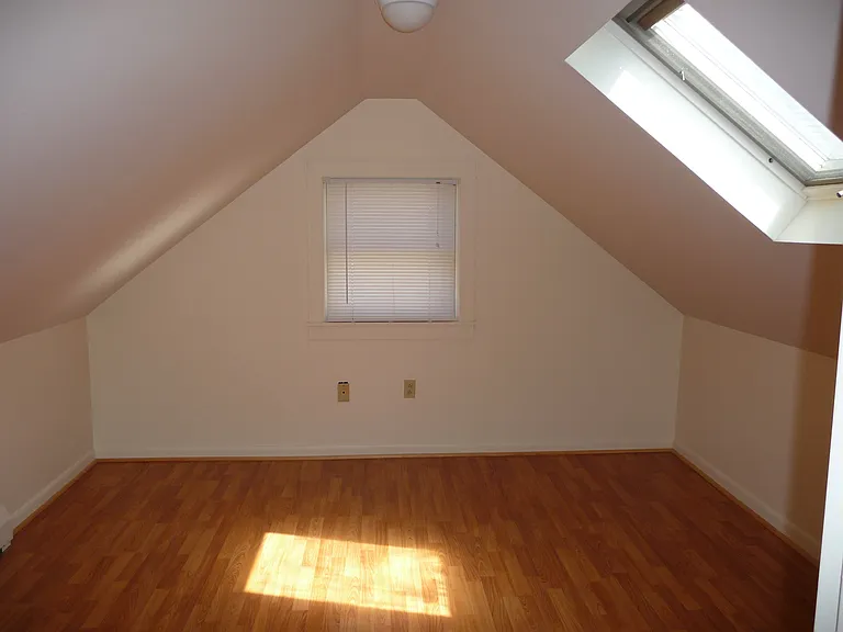 16 Bridge St #5 — Photo 10