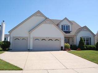 1620 Trails End Ln, Bolingbrook, IL 60490