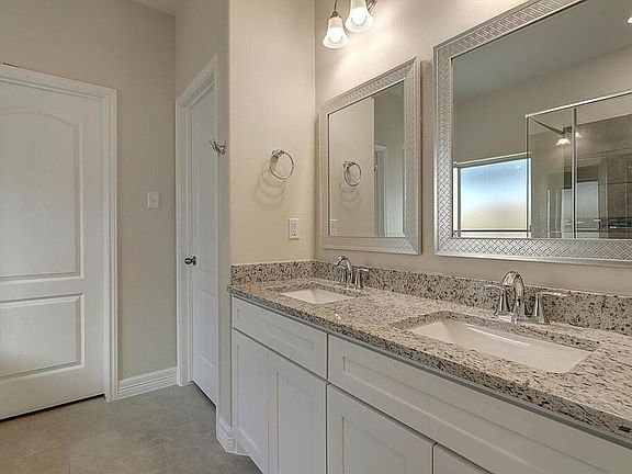 4th image of 2133 Crystal Bay Dr