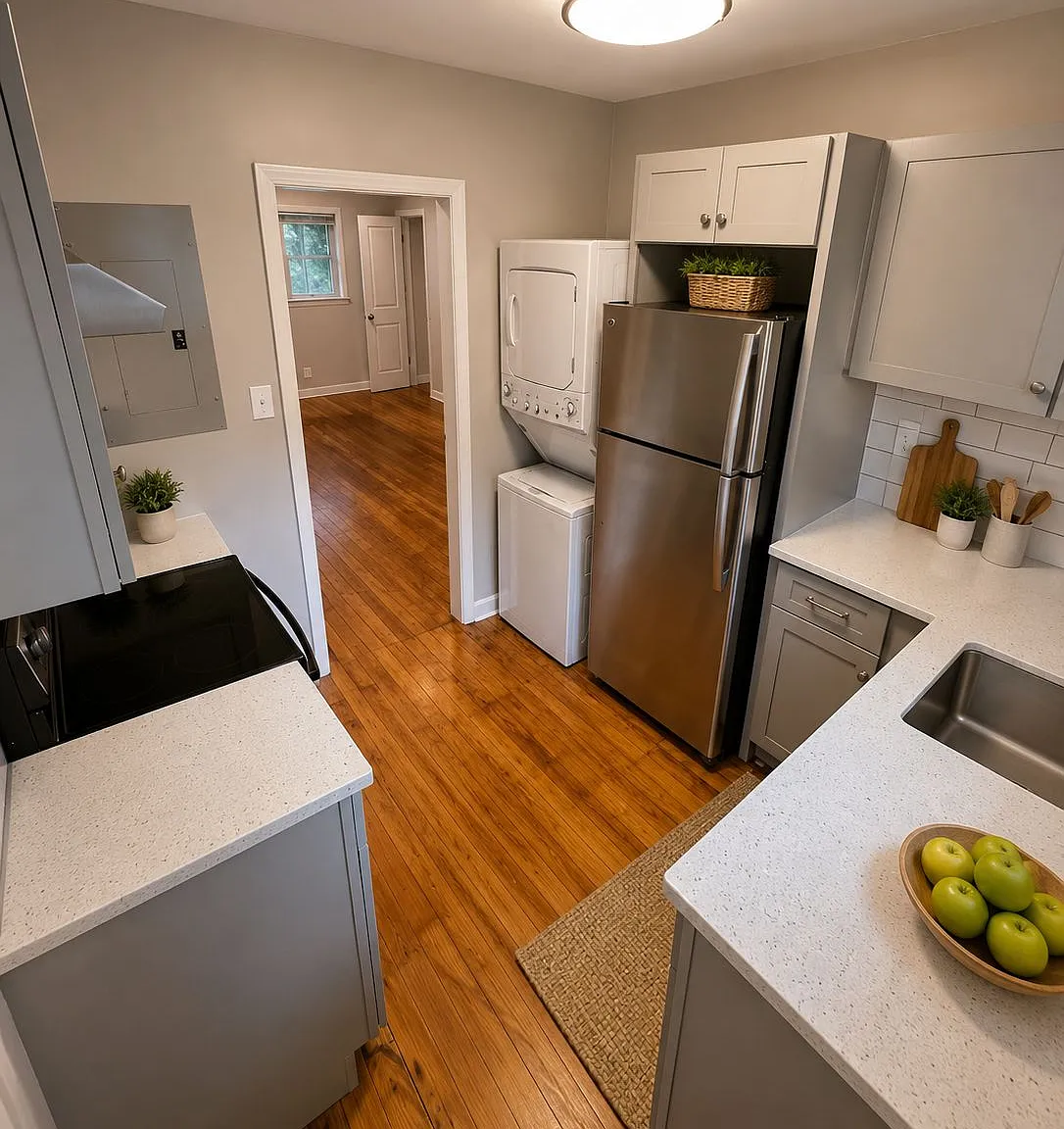 2 bed, 900 sqft, $1,500 — Photo 4