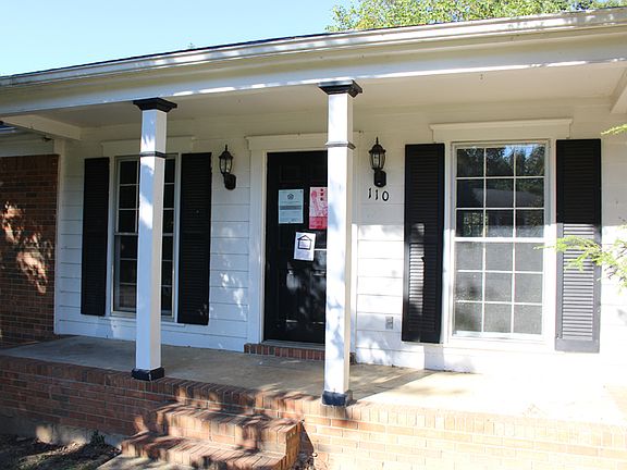 4th image of 110 Ash Ct