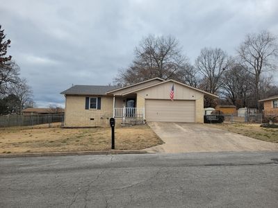 902 S Owens Ave, Tahlequah, OK, 74464