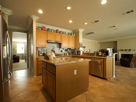 5th image of 2428 Hannum Dr