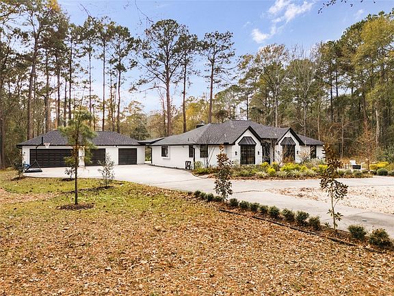 3rd image of 40607 Mill Creek Rd