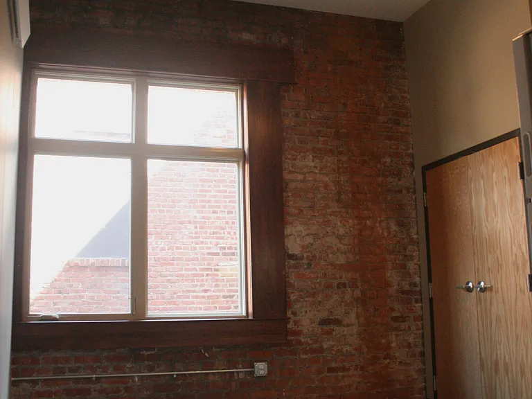 Aerie 147 Lofts — Photo 28