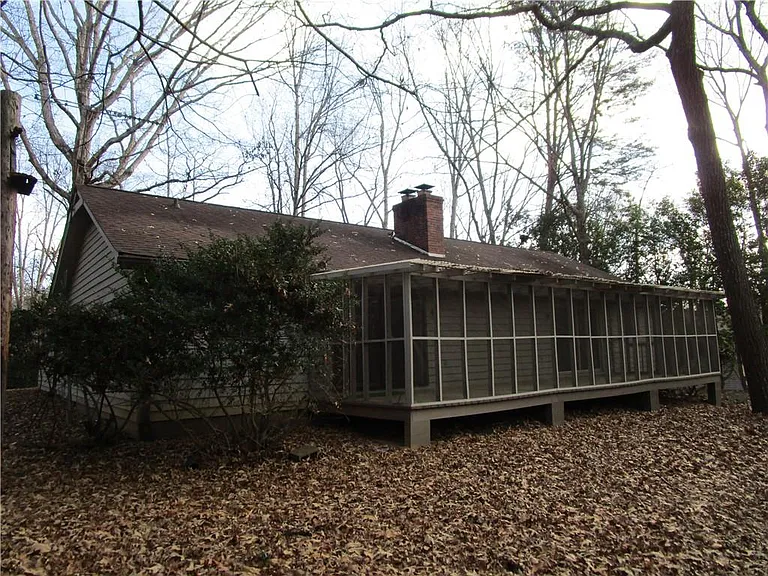 3730 Newport Dr — Photo 9