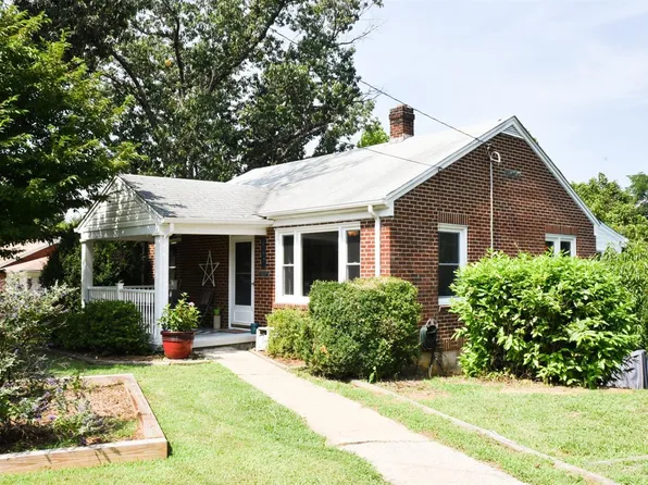 152 Old Wright Shop Rd, Madison Heights, VA 24572