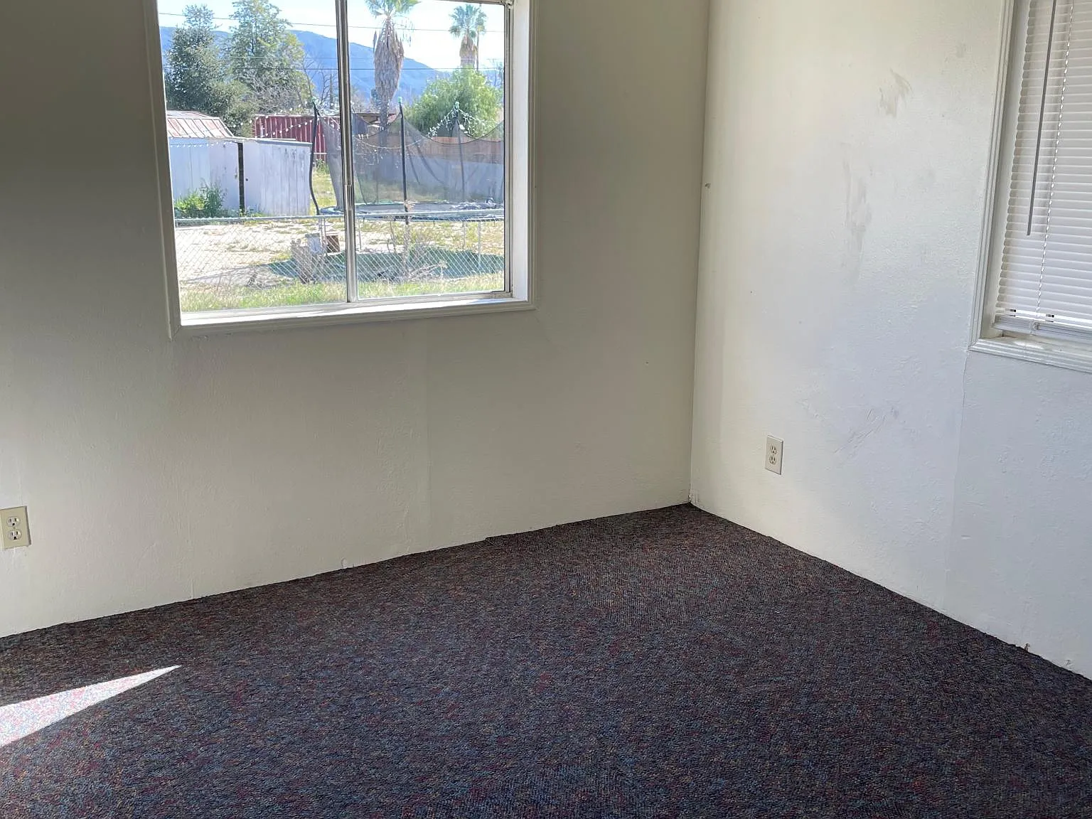 2 bed, 1.5 bath, 924 sqft, $1,800 — Photo 3