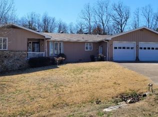 409 Airpark Rd, Horseshoe Bend, AR 72512