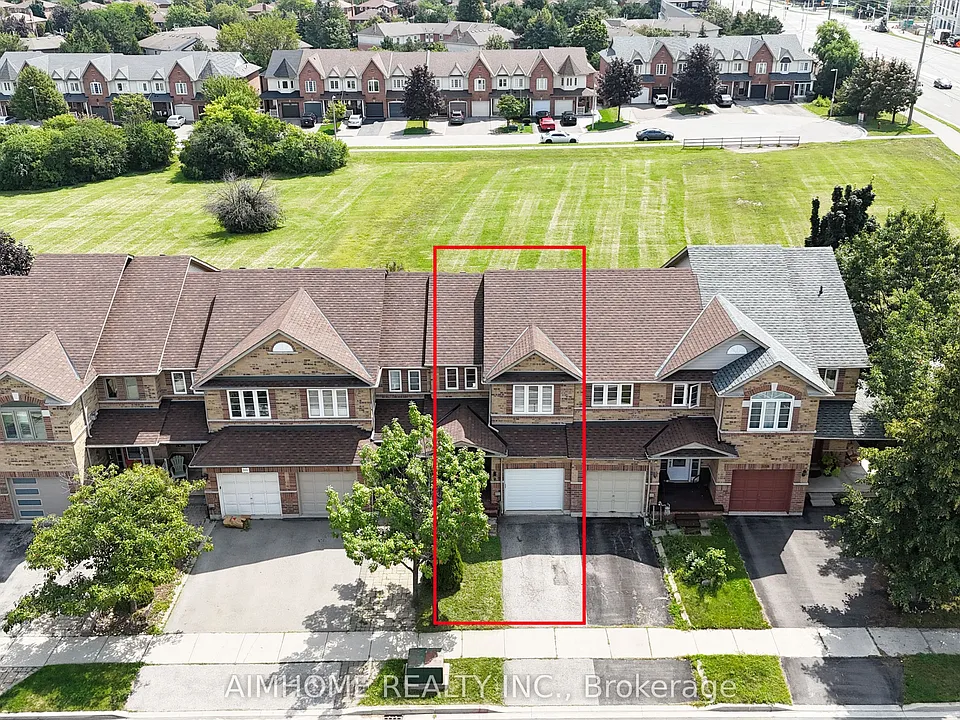 340 Kittridge Rd