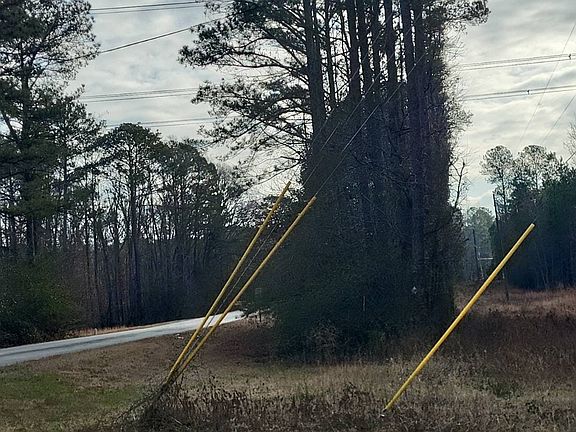 4th image of 955 Joe Stephens Rd