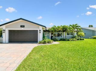 1432 50th Ave NE, Saint Petersburg, FL 33703