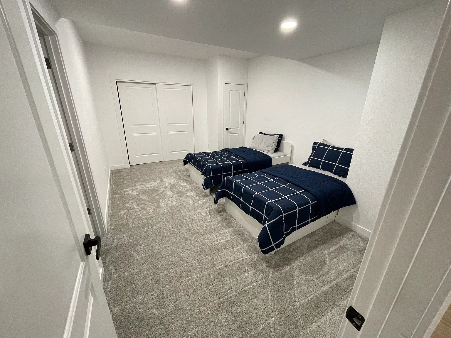 8136 Sewanee Peak St — Photo 4