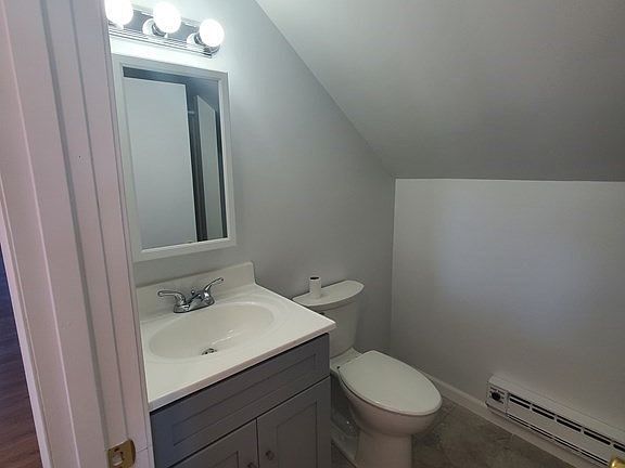 2nd image of 219 Broadway #3A