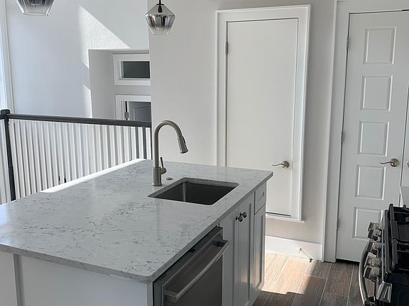 Kitchen island