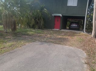 8469 Cardinal Rd, Fort Myers, FL 33967