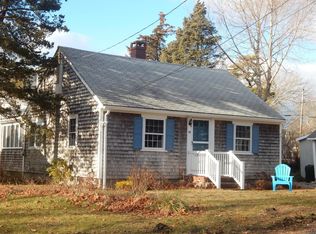 59 Pocahontas Rd, Pocasset, MA 02559