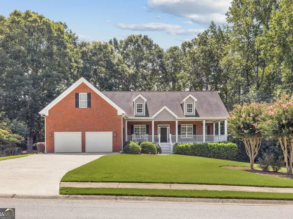 2620 Democracy Dr, Buford, GA 30519