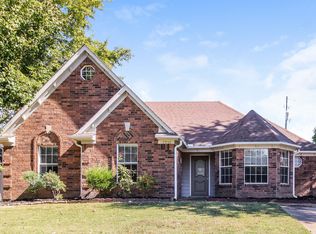 7050 Raleigh Lagrange Rd, Cordova, TN 38018