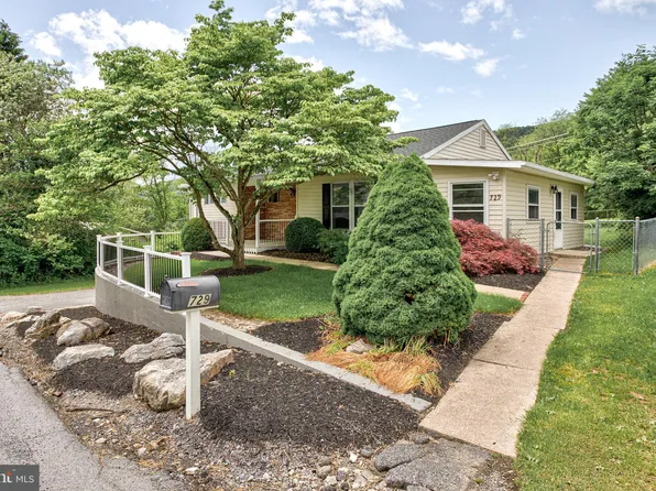 729 W Lamb St, Bellefonte, PA 16823