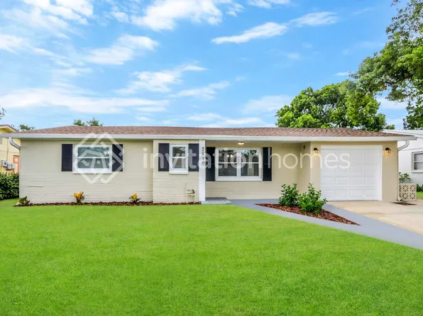 7410 Ivanhoe Dr, Port Richey, FL 34668