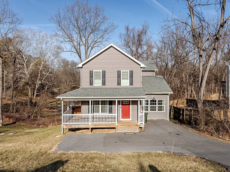 301 Rollason Dr — Photo 32