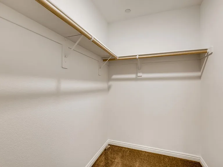 4496 Pencester St — Photo 18
