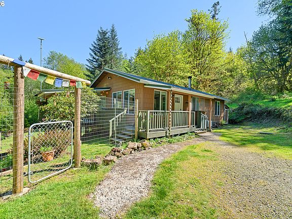 2nd image of 42720 Hidden Springs Dr