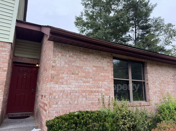 82 Beagle Club Rd APT 1