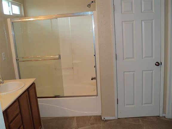 2nd image of 2615 Keyser Dr